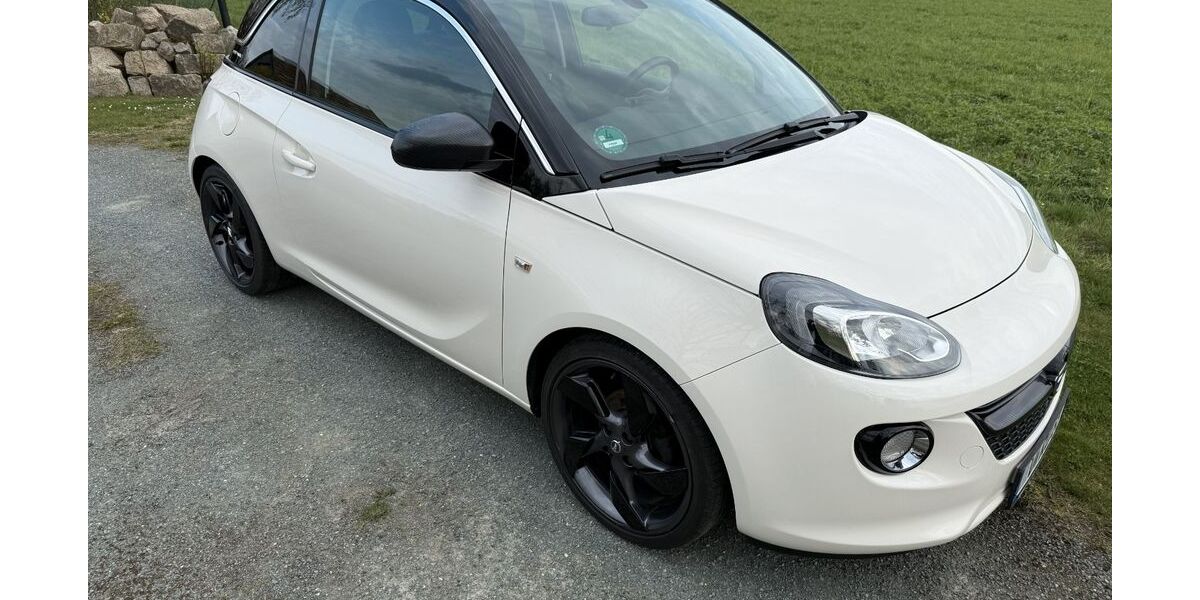 Opel Adam 112.030 km 7.700 &euro; Pöhl 08543