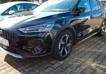 Ford Focus 14.900 km 29.995 &euro; Oberlungwitz 09353