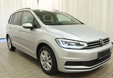 VW Touran 27.100 km 30.988 &euro; Greiz 07973