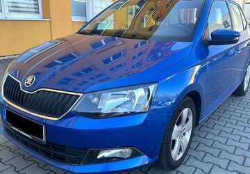 Skoda Fabia 61.300 km 10.290 &euro; Zwickau 08064