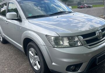 Fiat Freemont 216.000 km 4.500 &euro; zwickau 08064