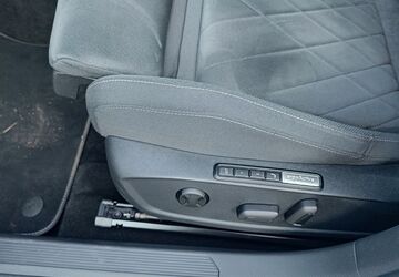 VW Golf 45.760 km 22.399 &euro; Aue Bad- Shlema 08280