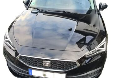Seat Leon 81.500 km 15.100 &euro; Schwarzenberg 08340
