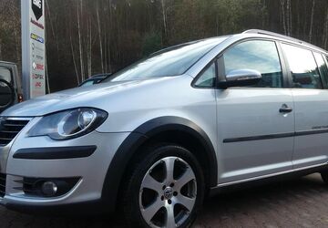 VW Touran 149.750 km 8.990 &euro; Schneeberg 08289