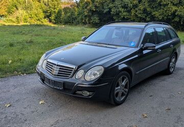 Mercedes-Benz E 280 308.000 km 4.000 &euro; Mülsen 08132