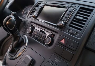 VW T5 Multivan 155.000 km 22.000 &euro; zwickau 08058