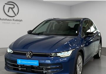 VW Golf 8.470 km 31.879 &euro; Oelsnitz/Erzgebirge 09376