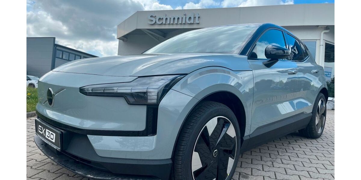 Volvo EX30 12.000 km 37.879 &euro; Zwickau 08060