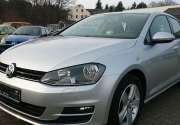 VW Golf 96.400 km 9.990 &euro; Schneeberg 08289