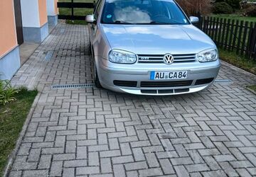 VW Golf 160.906 km 4.000 &euro; Zwönitz 08297
