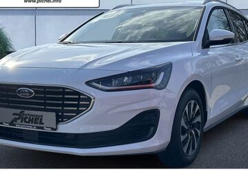 Ford Focus 7.500 km 25.990 &euro; Hartmannsdorf 09232