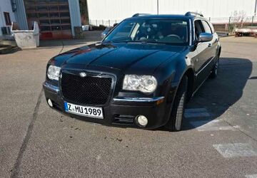 Chrysler 300C 292.000 km 4.300 &euro; Lichtenstein/Sa. 09350