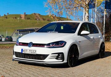 VW Golf 80.500 km 21.499 &euro; Hohenstein-Ernstthal 09337