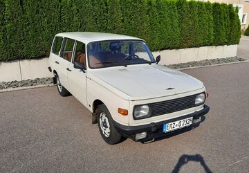 Wartburg 353 13.149 km 12.799 &euro; Schneeberg 08289