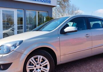 Opel Astra 67.000 km 5.990 &euro; Neukirchen 09221