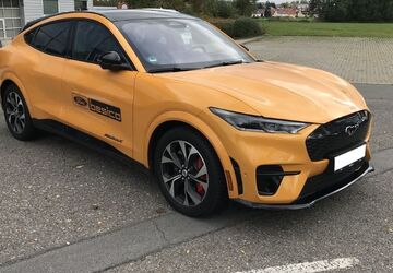 Ford Mustang Mach-E 22.500 km 54.990 &euro; Glauchau 08371