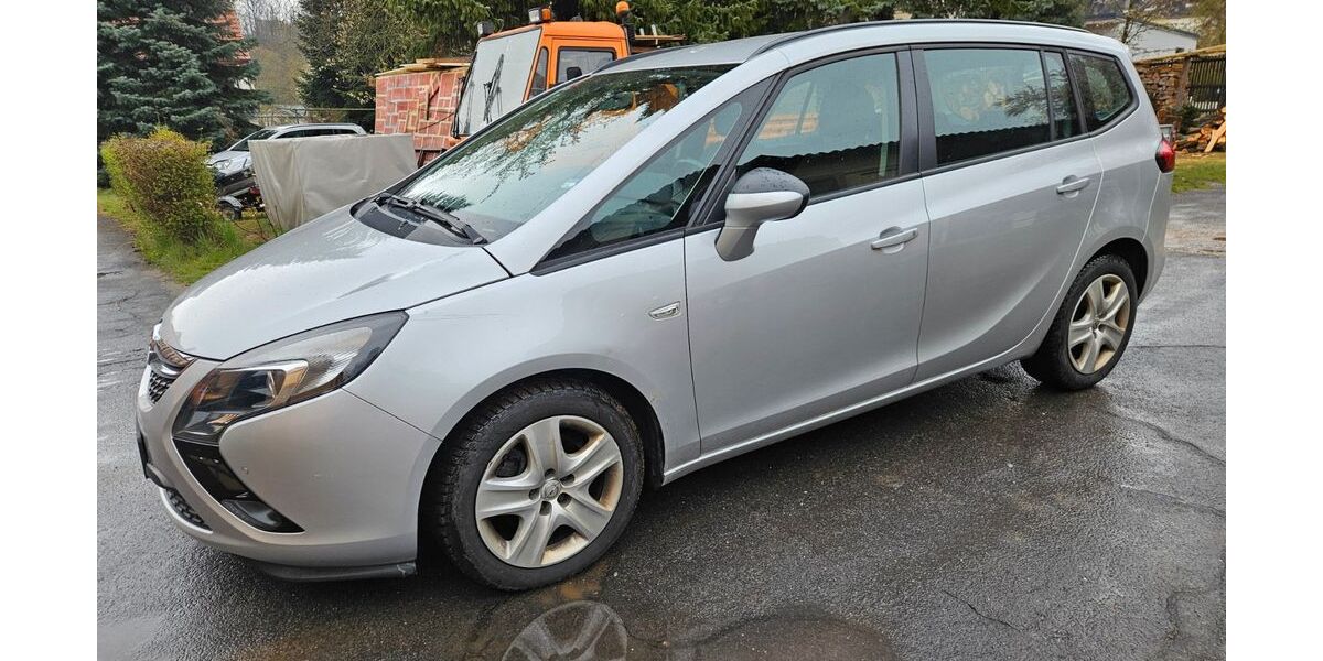 Opel Zafira Tourer 118.608 km 9.950 &euro; Meerane 08393