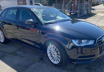 Audi A3 130.500 km 8.900 &euro; Schneeberg 08289