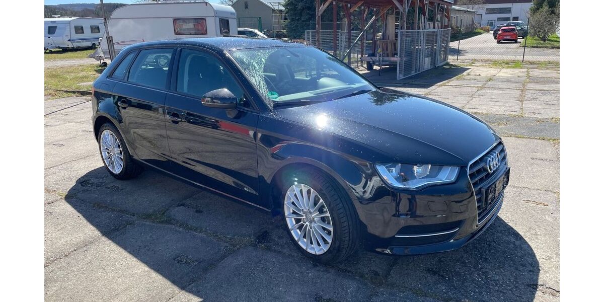 Audi A3 130.500 km 8.900 &euro; Schneeberg 08289