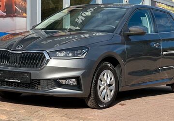 Skoda Fabia 8.250 km 18.900 &euro; Zwickau 08056