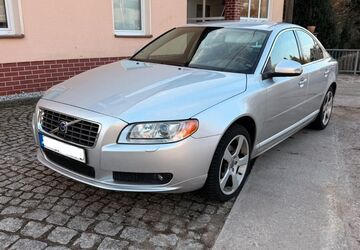 Volvo S80 160.000 km 8.990 &euro; Mühlau 09241