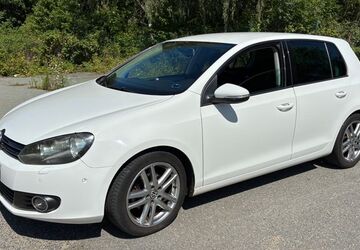 VW Golf 216.100 km 4.499 &euro; Zwickau 08066