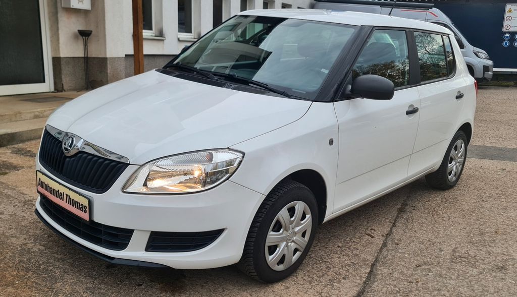Skoda Fabia 100.774 km 6.100 &euro; Zwickau 08056