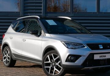 Seat Arona 28.890 km 16.890 &euro; Schneeberg 08289
