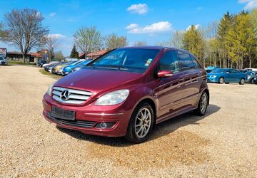 Mercedes-Benz B 170 109.924 km 2.980 &euro; Zwickau 08056