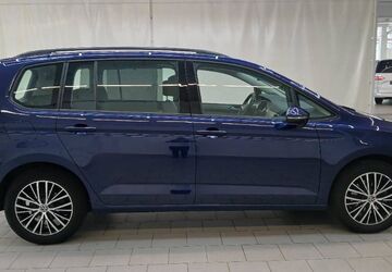 VW Touran 27.650 km 31.888 &euro; Greiz 07973