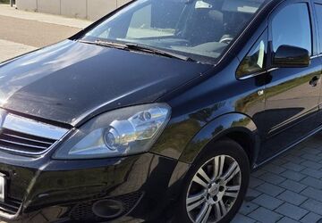 Opel Zafira 154.000 km 4.200 &euro; Glauchau 08371