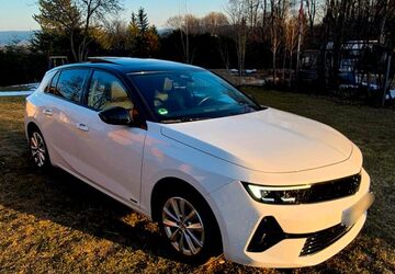 Opel Astra 23.621 km 21.900 &euro; Eibenstock 08309