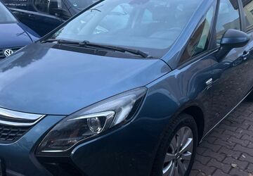 Opel Zafira Tourer 252.000 km 3.200 &euro; zwickau 08064