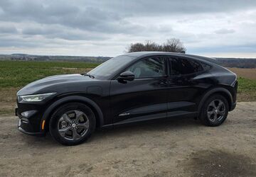 Ford Mustang Mach-E 99.500 km 25.800 &euro; Crimmitschau 08451