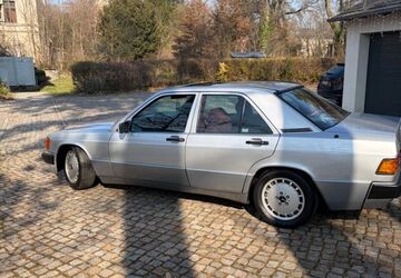 Mercedes-Benz 190 250.000 km 9.500 &euro; Glauchau 08371