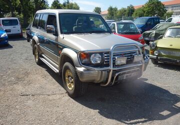 Mitsubishi Pajero 186.000 km 5.699 &euro; Ronneburg 07580