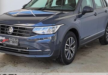 VW Tiguan 60.260 km 24.499 &euro; Oberlungwitz 09353