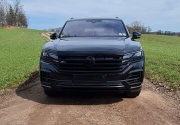 VW Touareg 94.200 km 43.990 &euro; Kirchberg 08107