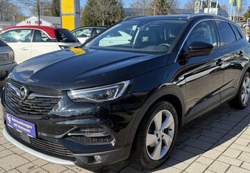Opel Grandland (X) 83.050 km 16.900 &euro; Schneeberg 08289