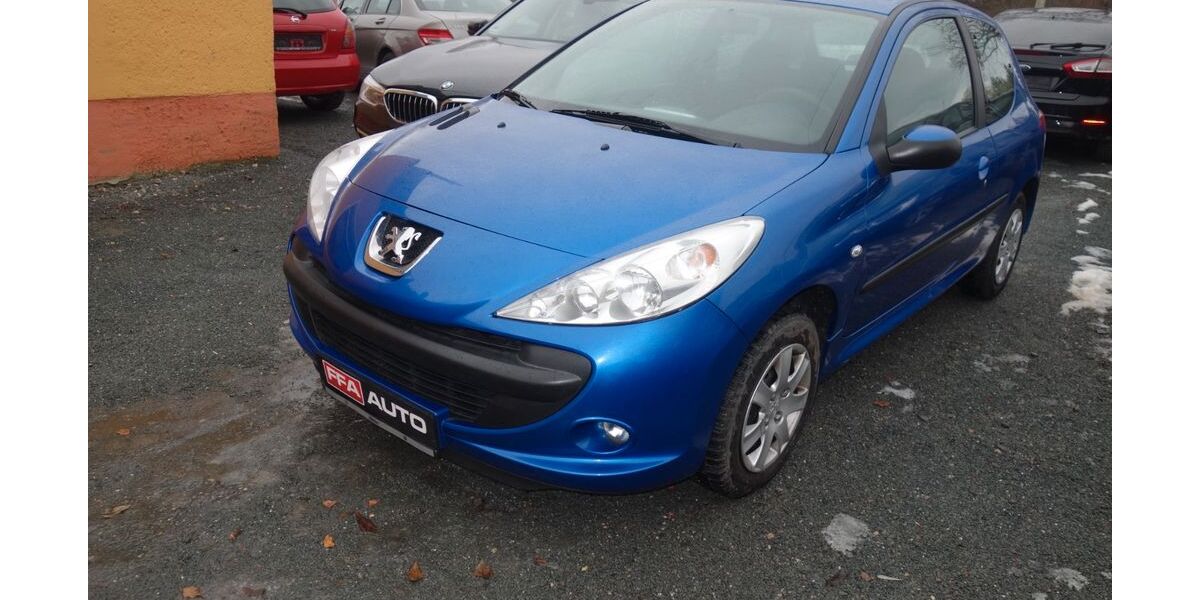 Peugeot 206 30.800 km 3.900 &euro; Ronneburg 07580