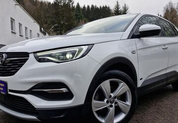 Opel Grandland (X) 61.940 km 19.790 &euro; Schneeberg 08289