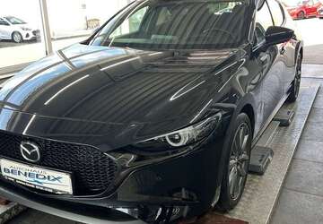 Mazda 3 51.001 km 20.990 &euro; Heinsdorfergrund 08468