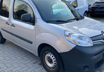 Renault Kangoo 117.590 km 8.990 &euro; Zwickau 08058