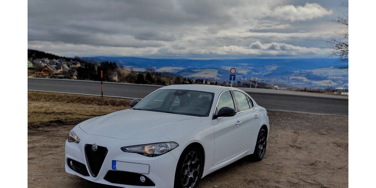 Alfa Romeo Giulia 109.000 km 18.000 &euro; Aue 08280