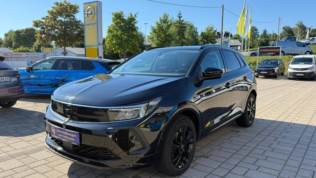 Opel Grandland (X) 51.460 km 23.750 &euro; Schneeberg 08289