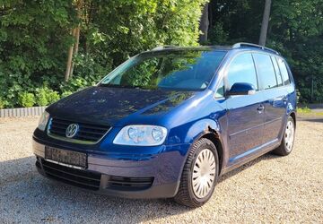VW Touran 243.493 km 780 &euro; Zwickau 08056
