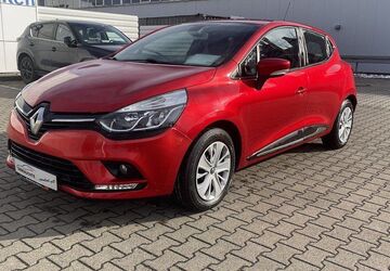 Renault Clio 44.100 km 9.555 &euro; Zwickau 08064