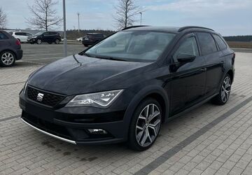 Seat Leon 69.900 km 18.490 &euro; Steinberg 08237