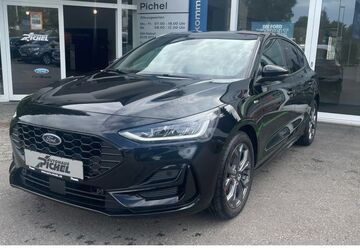 Ford Focus 21.350 km 22.490 &euro; Hartmannsdorf 09232