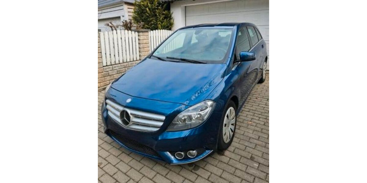Mercedes-Benz B 180 275.700 km 3.900 &euro; Lugau 09385